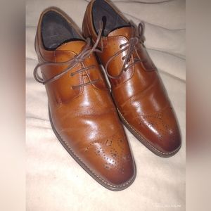 Men's dress shoes